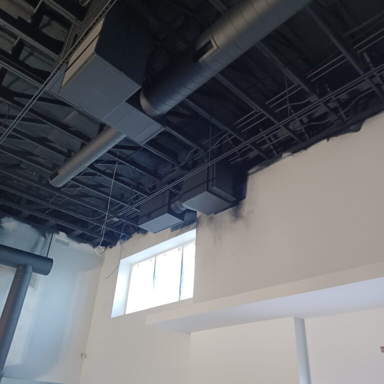 Ceiling Duct 1